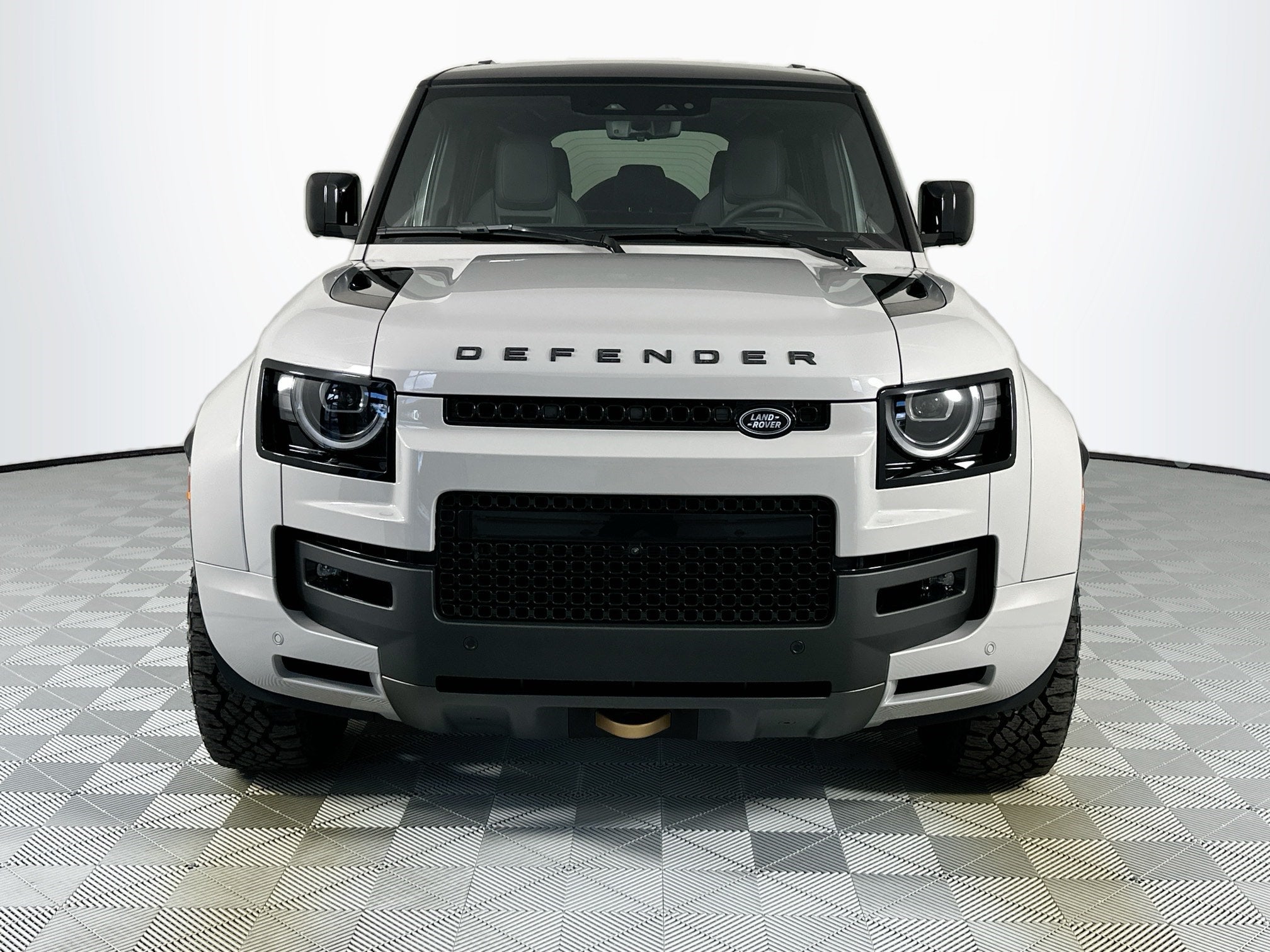 2026 Land Rover Defender 110 OCTA