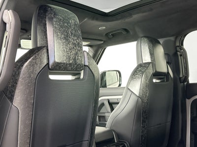 2026 Land Rover Defender 110 OCTA