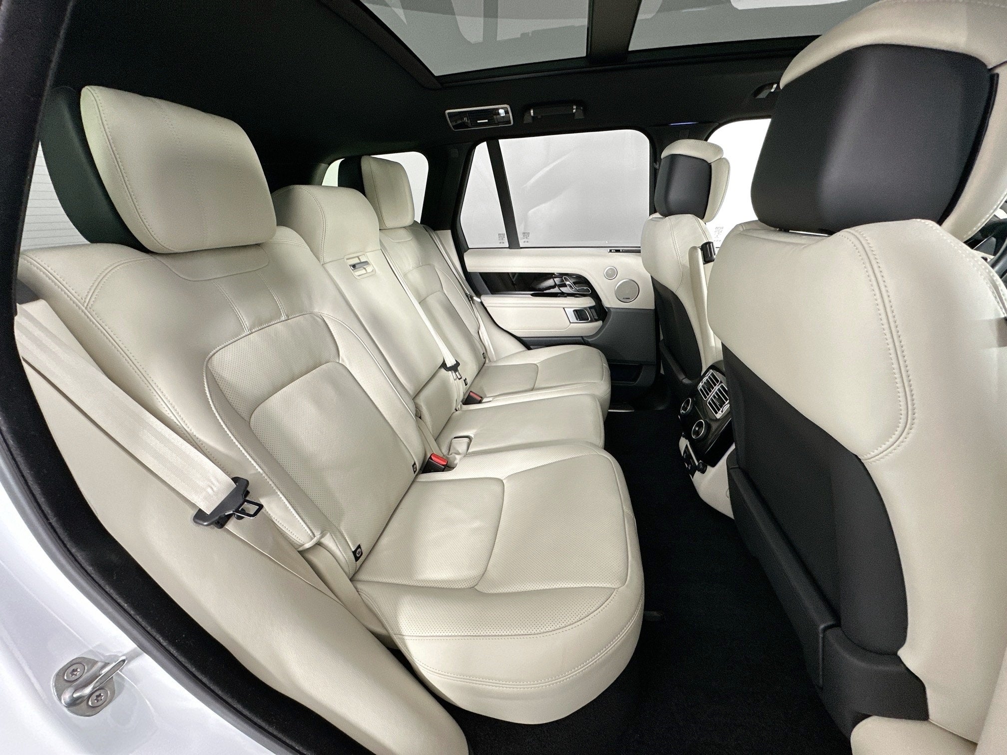 2022 Land Rover Range Rover Westminster