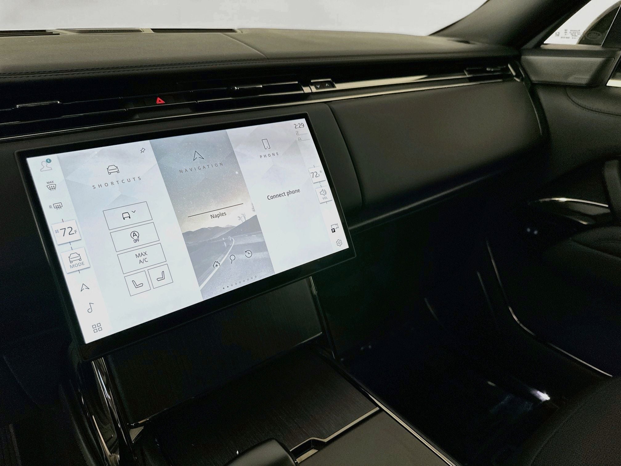 2026 Land Rover Range Rover SV
