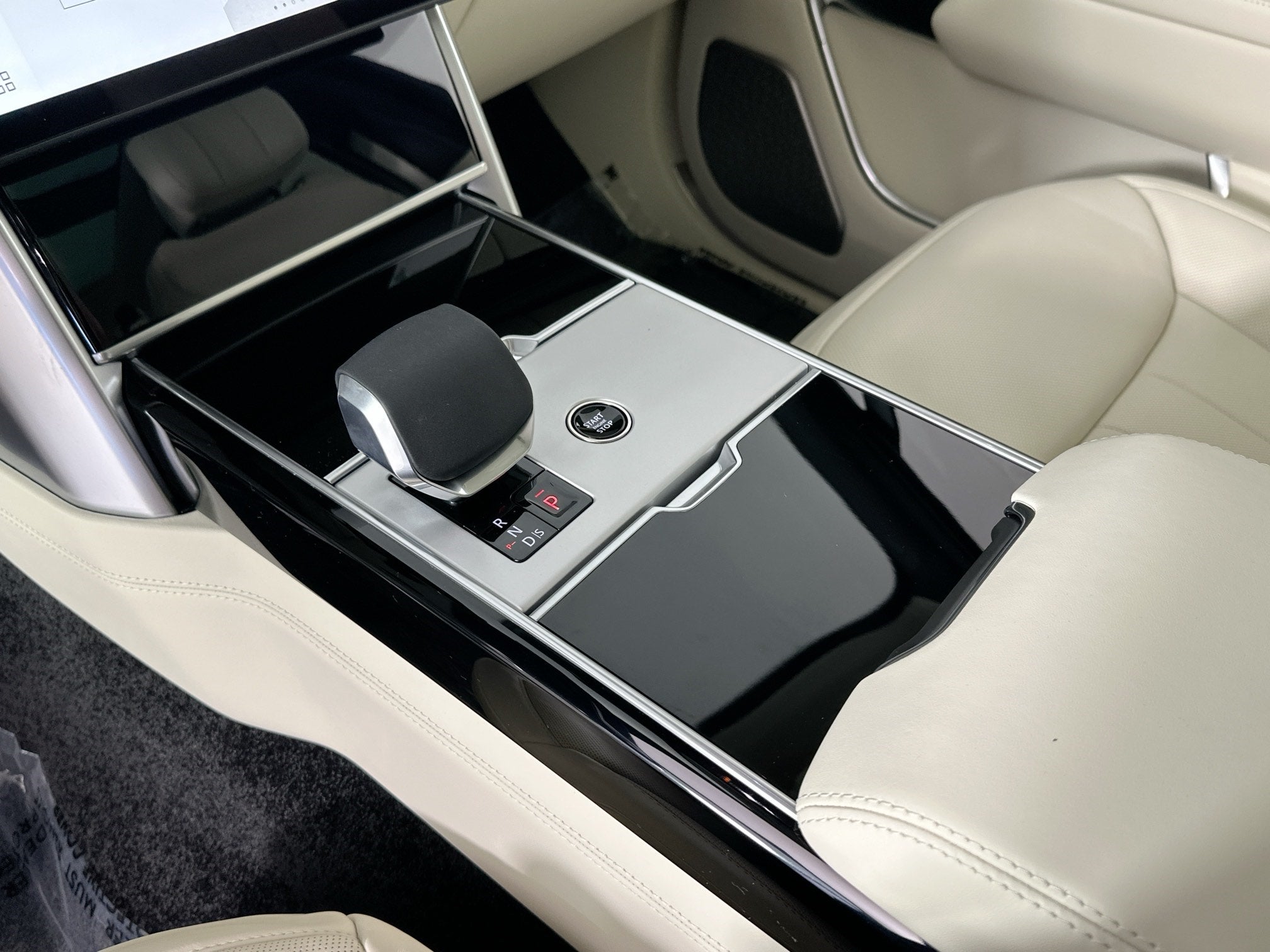 2026 Land Rover Range Rover Autobiography