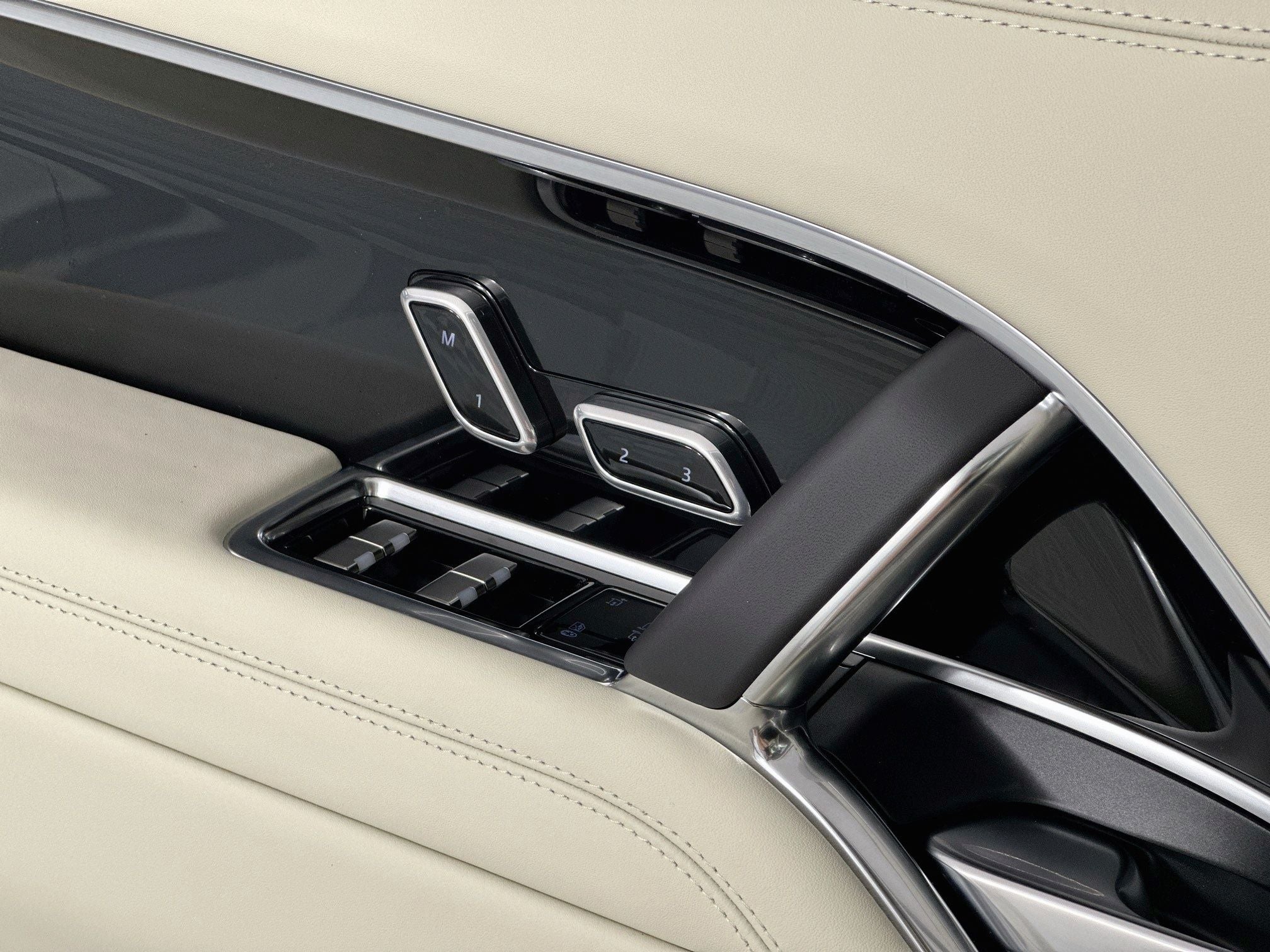 2026 Land Rover Range Rover Autobiography
