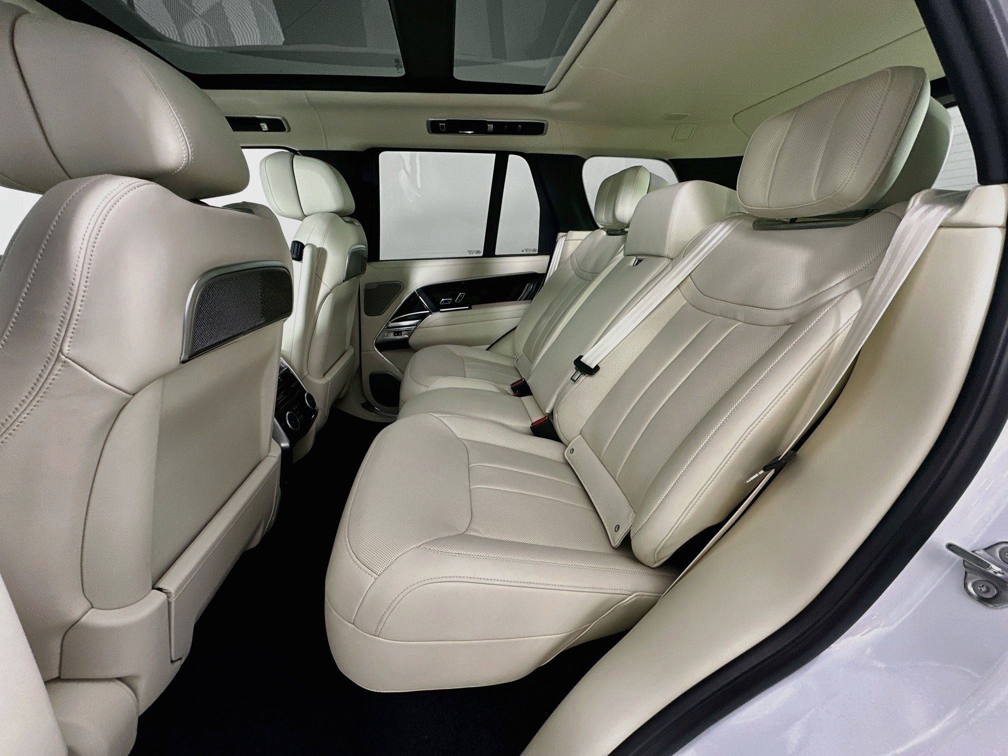 2026 Land Rover Range Rover Autobiography