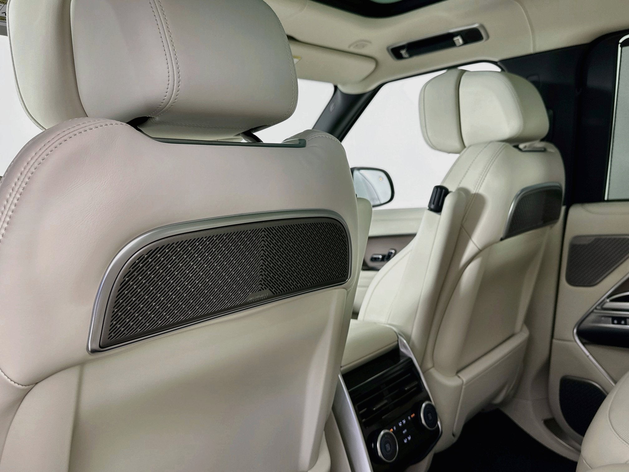 2027 Land Rover Range Rover Autobiography