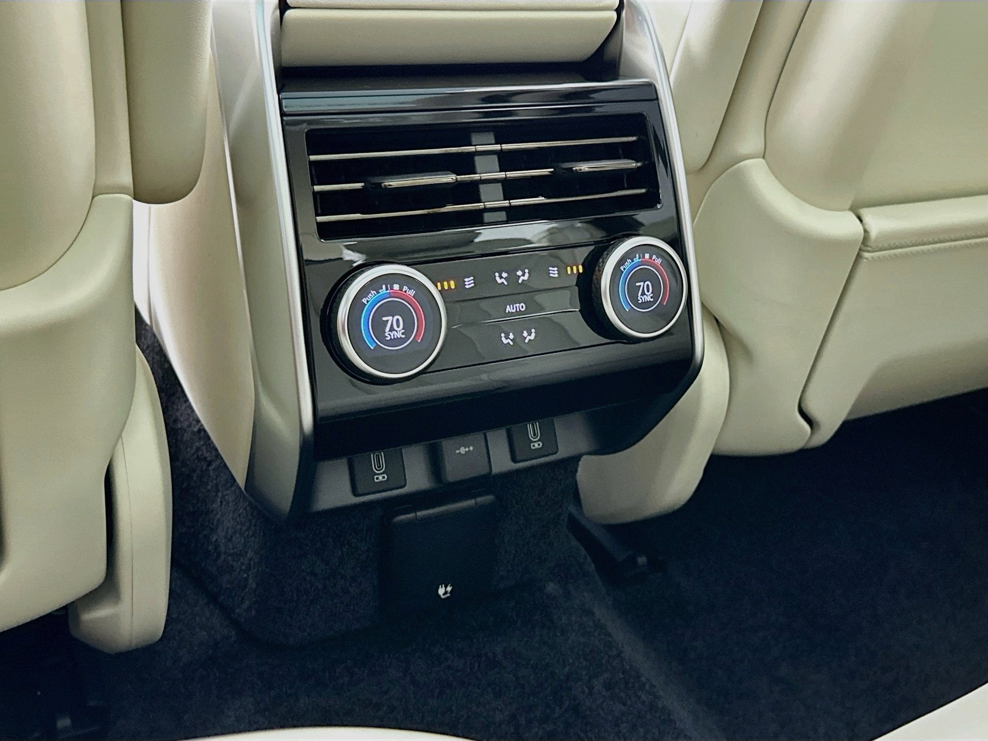 2027 Land Rover Range Rover Autobiography
