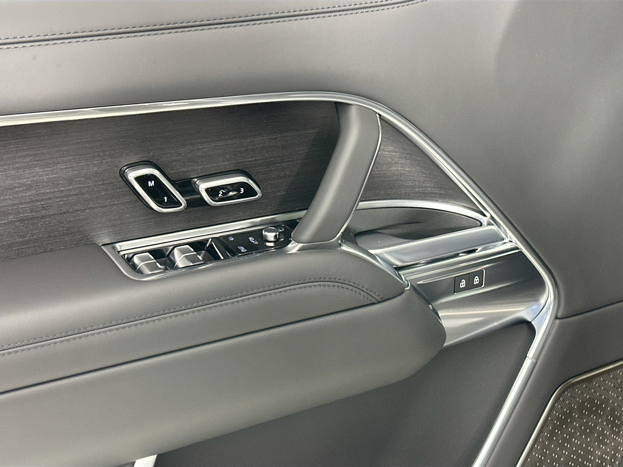 2025 Land Rover Range Rover Autobiography