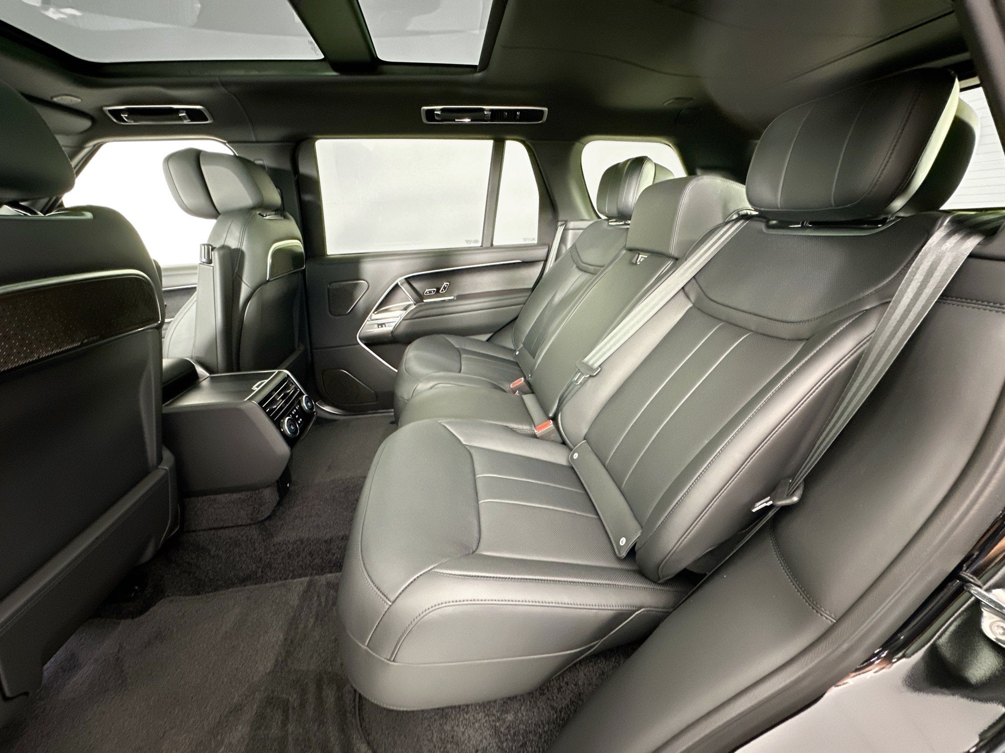 2025 Land Rover Range Rover Autobiography