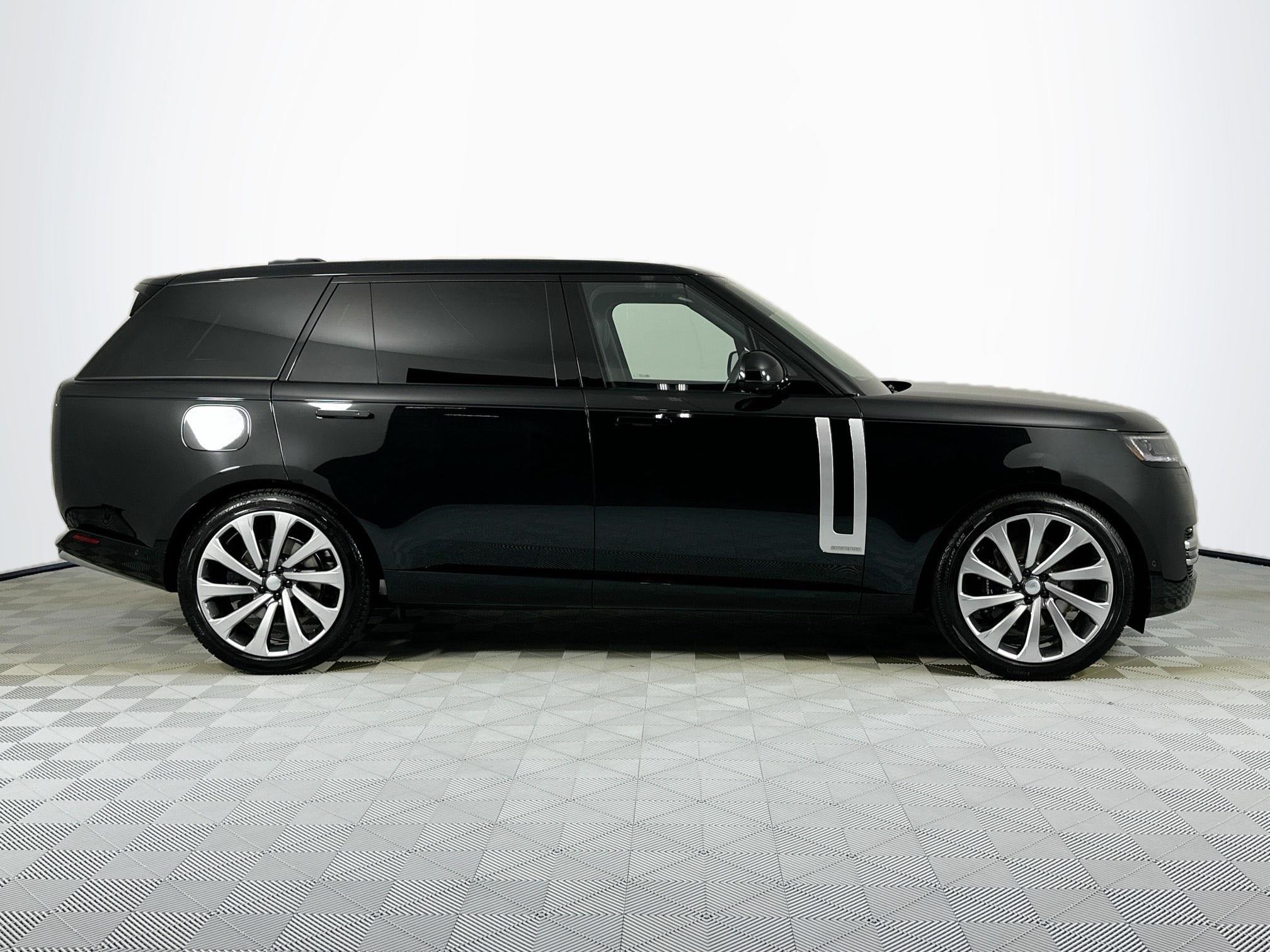 2025 Land Rover Range Rover Autobiography