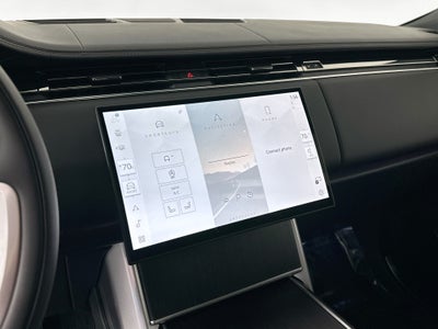 2025 Land Rover Range Rover SE