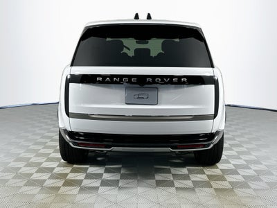 2025 Land Rover Range Rover SE