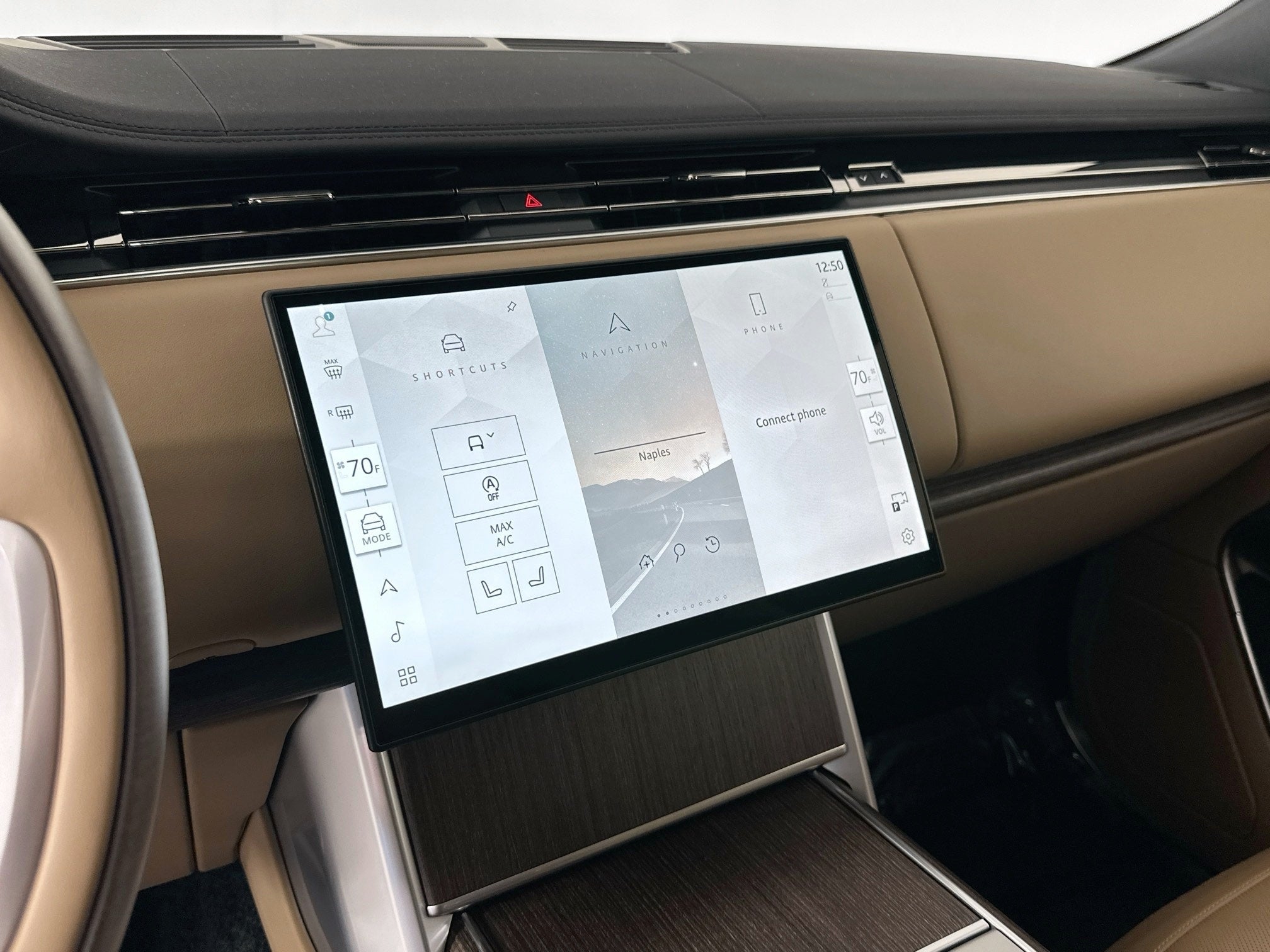 2026 Land Rover Range Rover SE