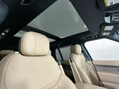 2026 Land Rover Range Rover SE