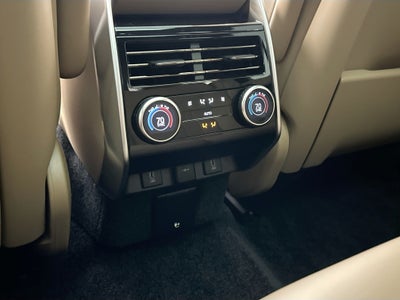 2026 Land Rover Range Rover SE