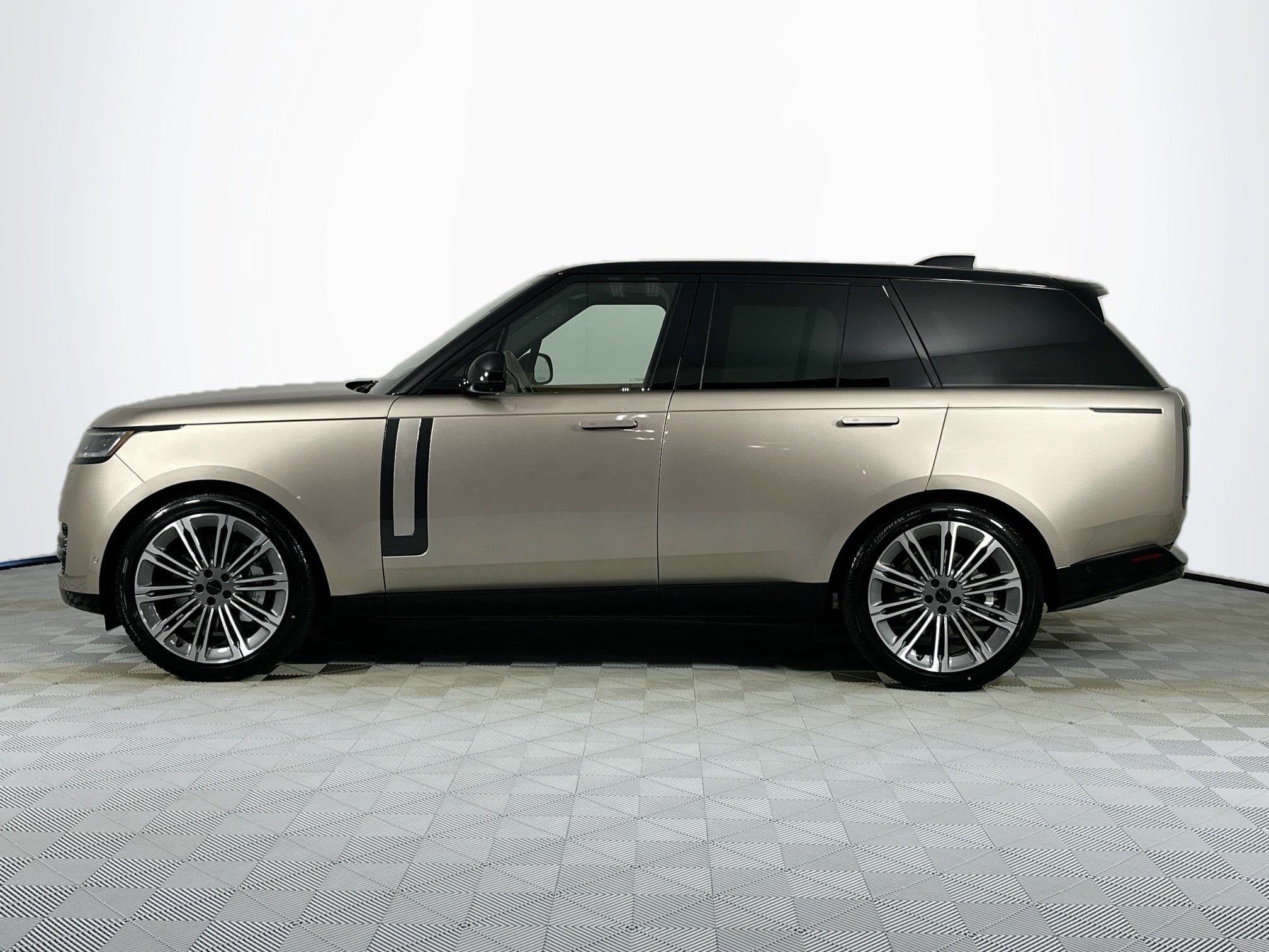 2026 Land Rover Range Rover SE