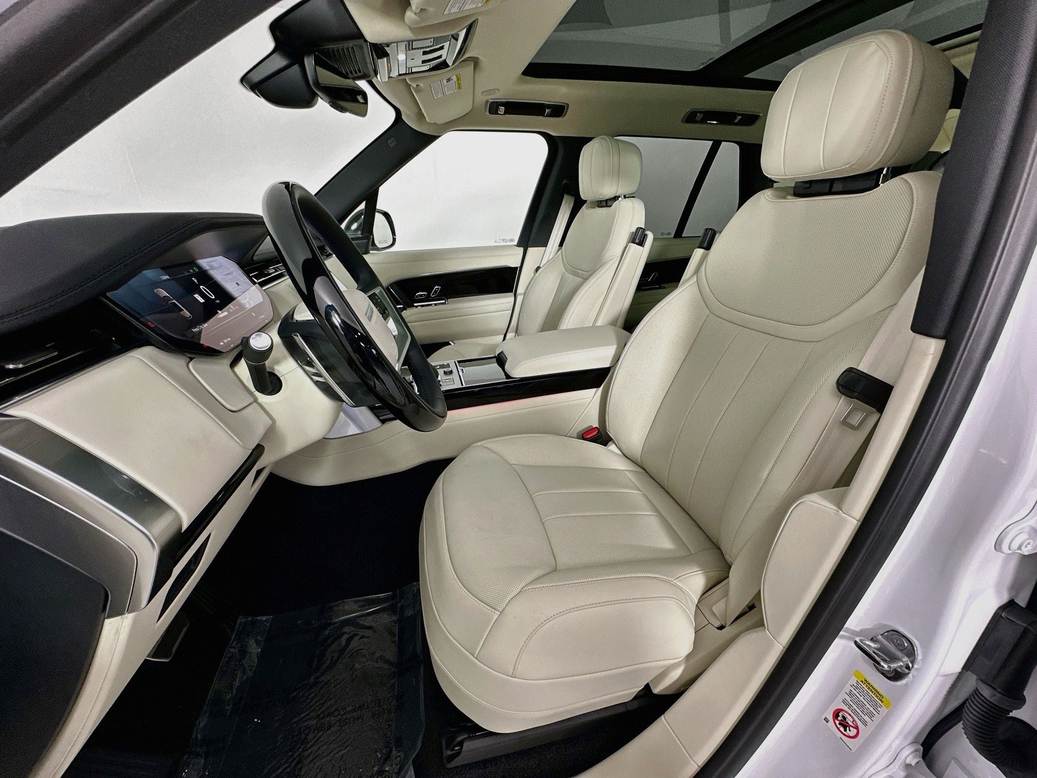 2027 Land Rover Range Rover SE