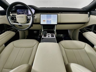 2027 Land Rover Range Rover SE