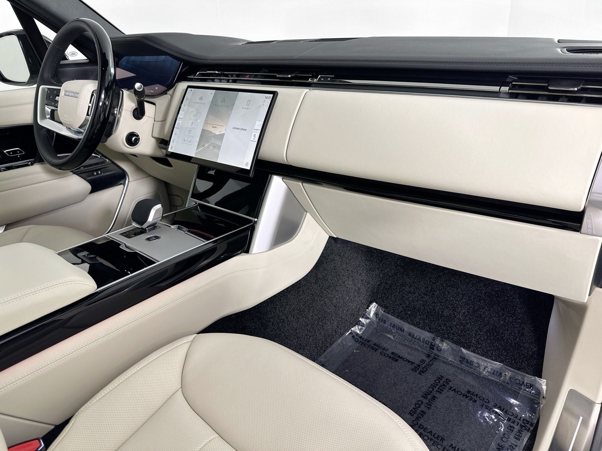 2026 Land Rover Range Rover SE