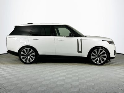 2026 Land Rover Range Rover SE