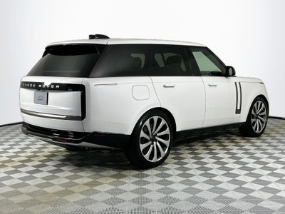 2026 Land Rover Range Rover SE