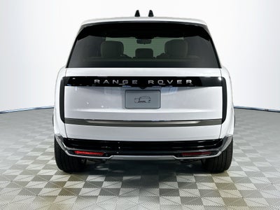 2026 Land Rover Range Rover SE