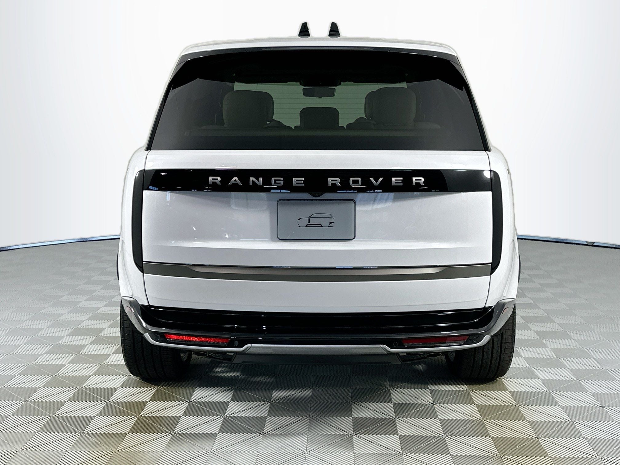 2026 Land Rover Range Rover SE