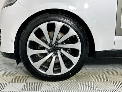 2026 Land Rover Range Rover SE