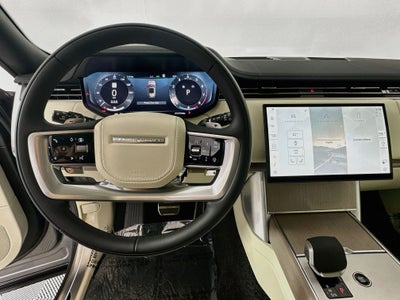 2026 Land Rover Range Rover SE