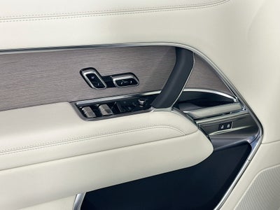 2026 Land Rover Range Rover SE