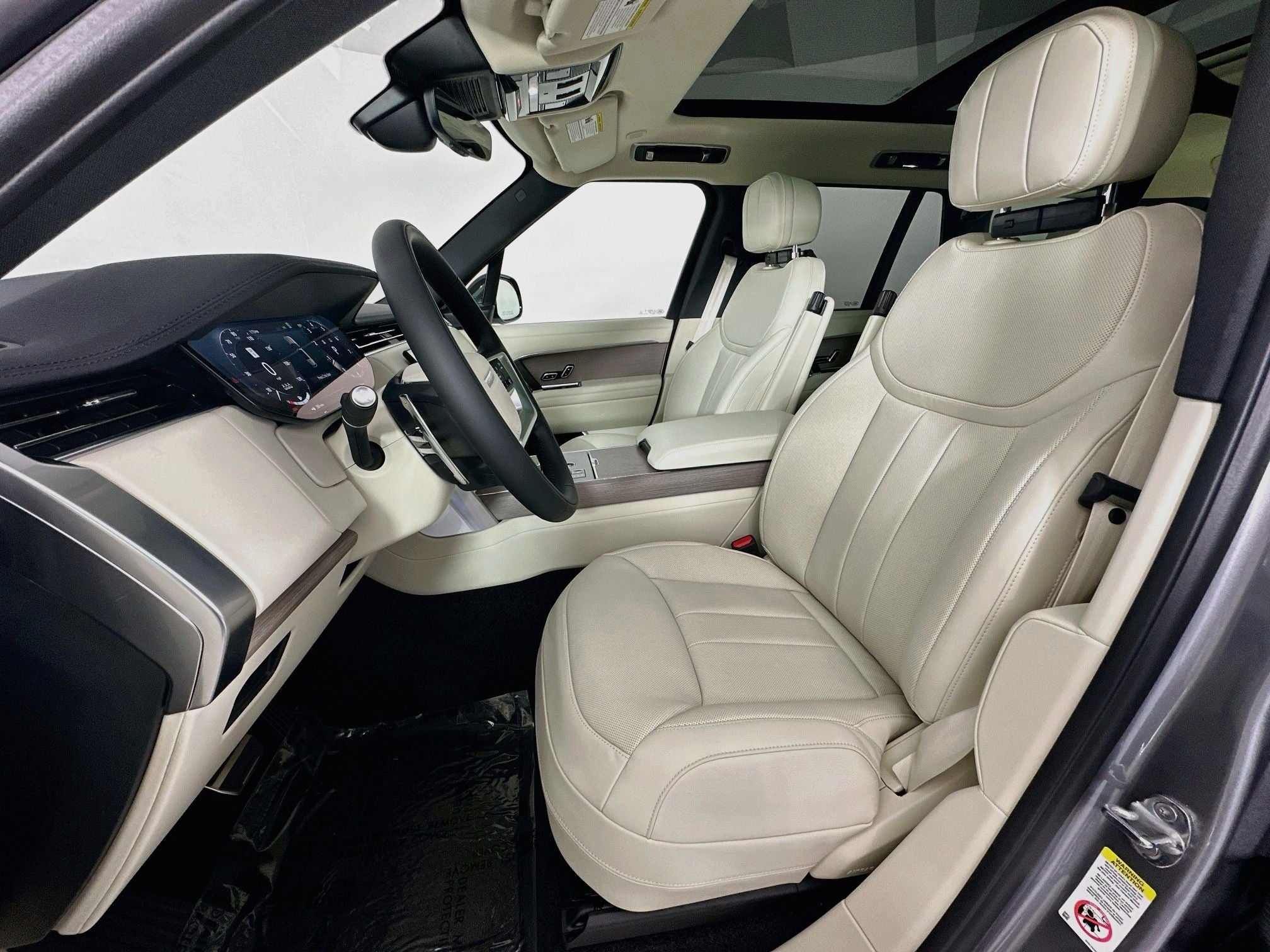 2026 Land Rover Range Rover SE