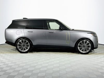 2026 Land Rover Range Rover SE