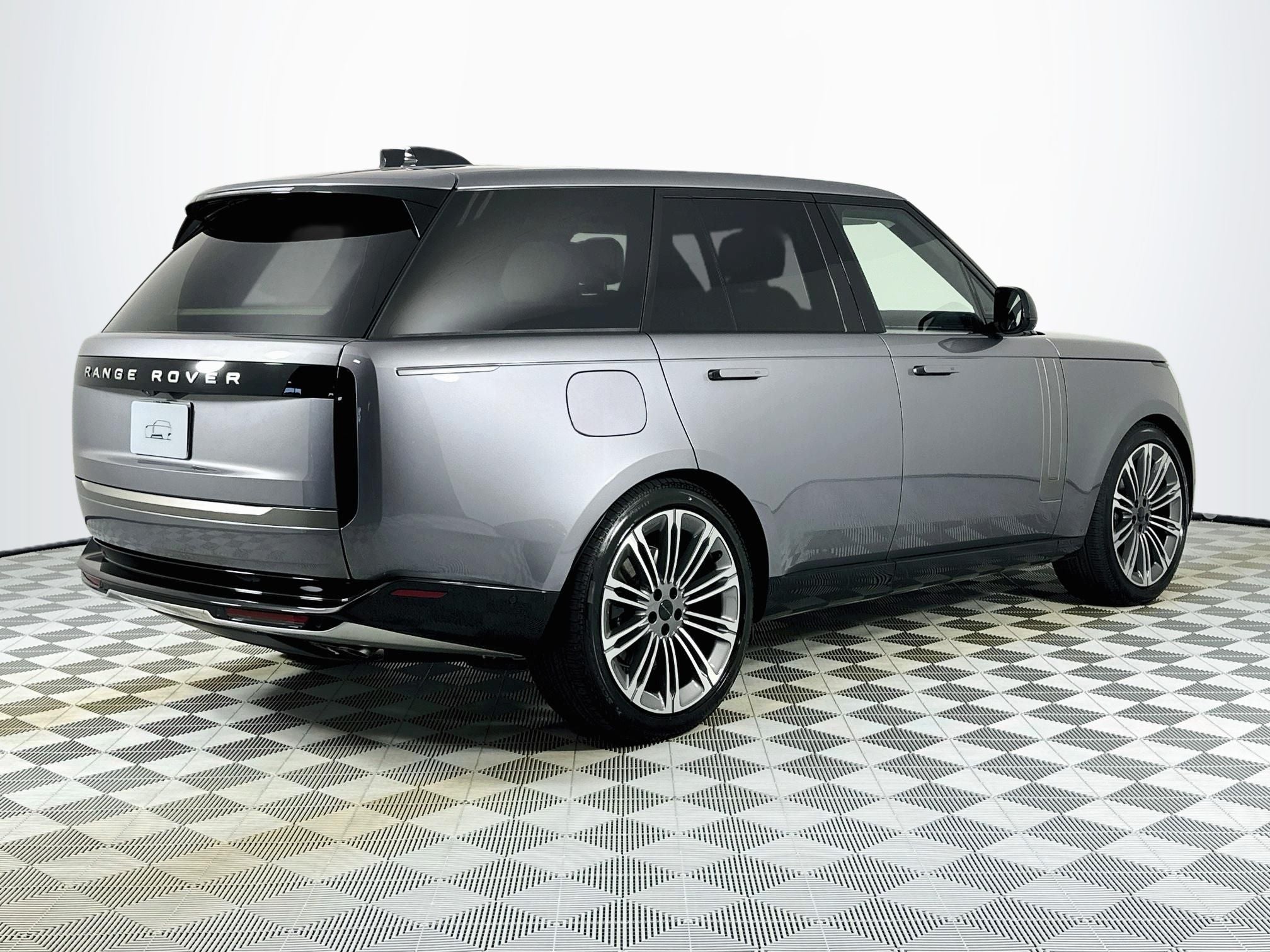 2026 Land Rover Range Rover SE
