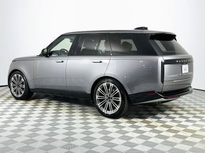 2026 Land Rover Range Rover SE