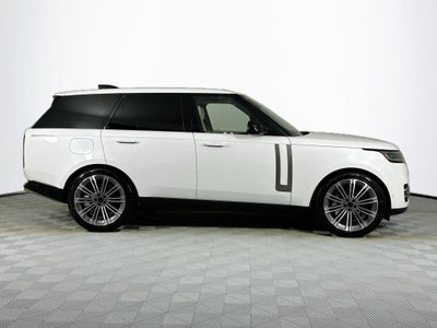 2026 Land Rover Range Rover SE
