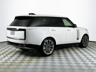 2026 Land Rover Range Rover SE
