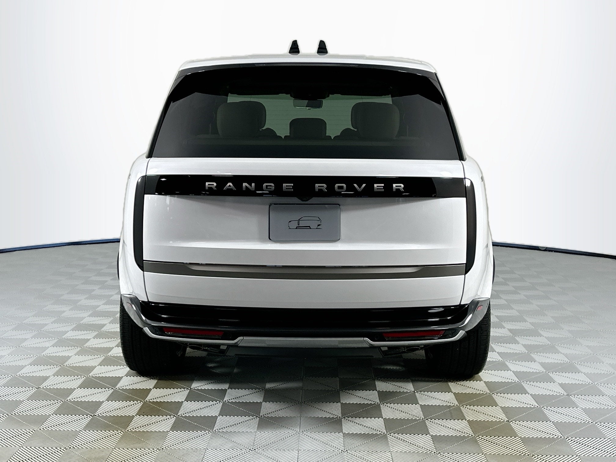 2026 Land Rover Range Rover SE