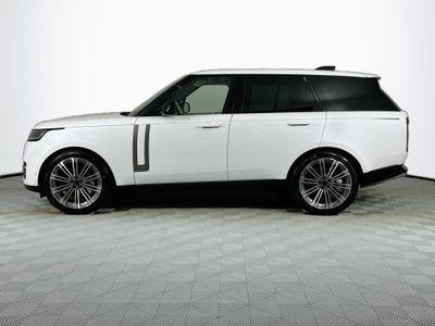 2026 Land Rover Range Rover SE
