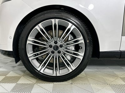 2026 Land Rover Range Rover SE