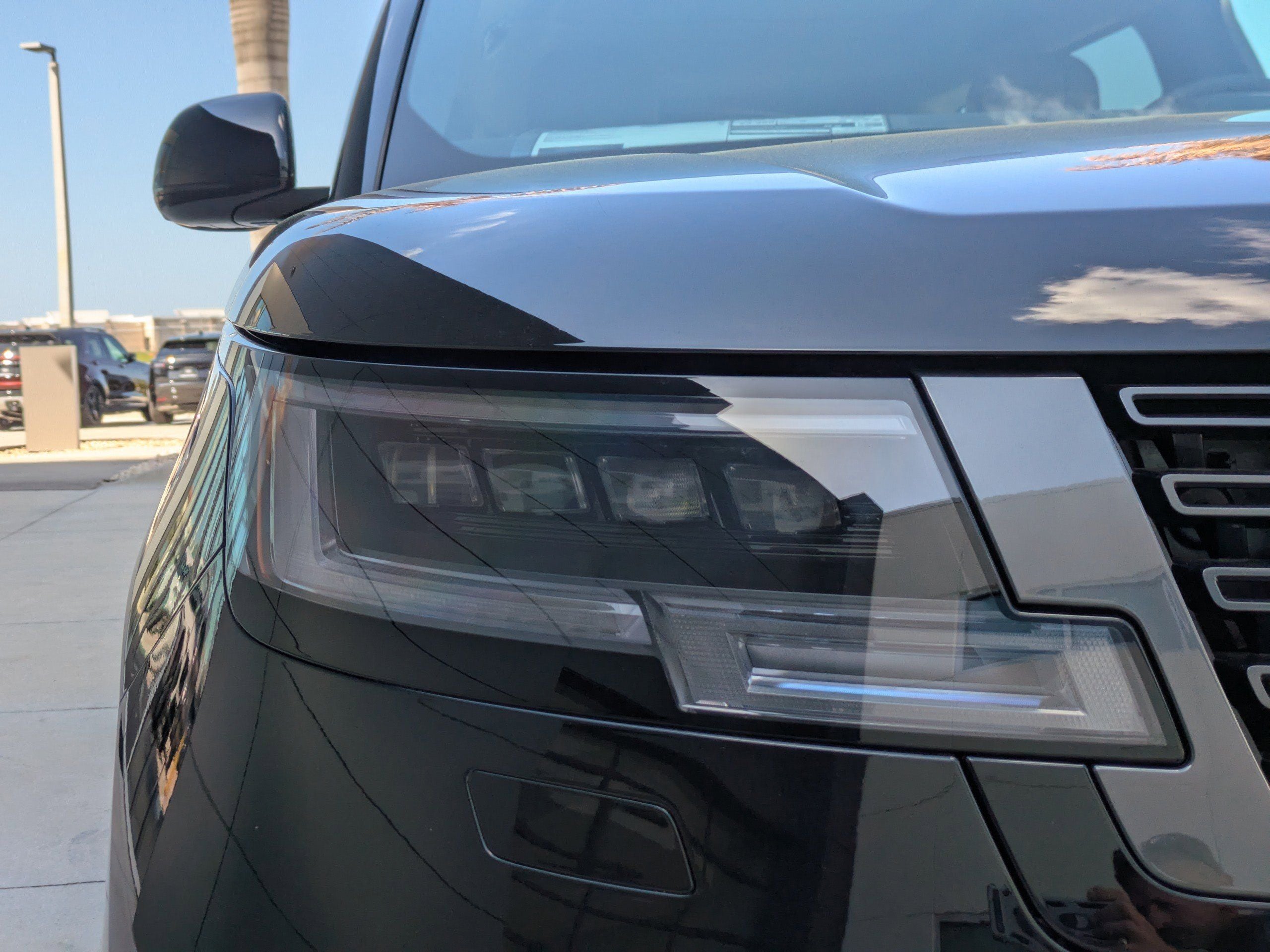 2026 Land Rover Range Rover SE