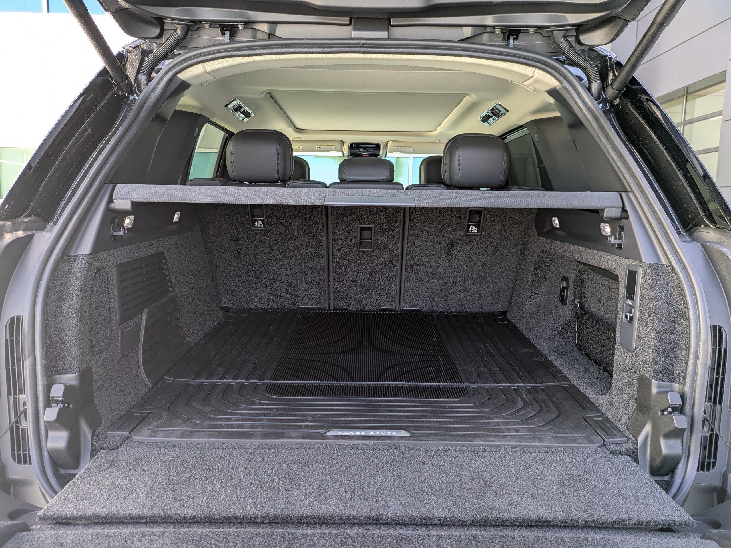 2026 Land Rover Range Rover SE