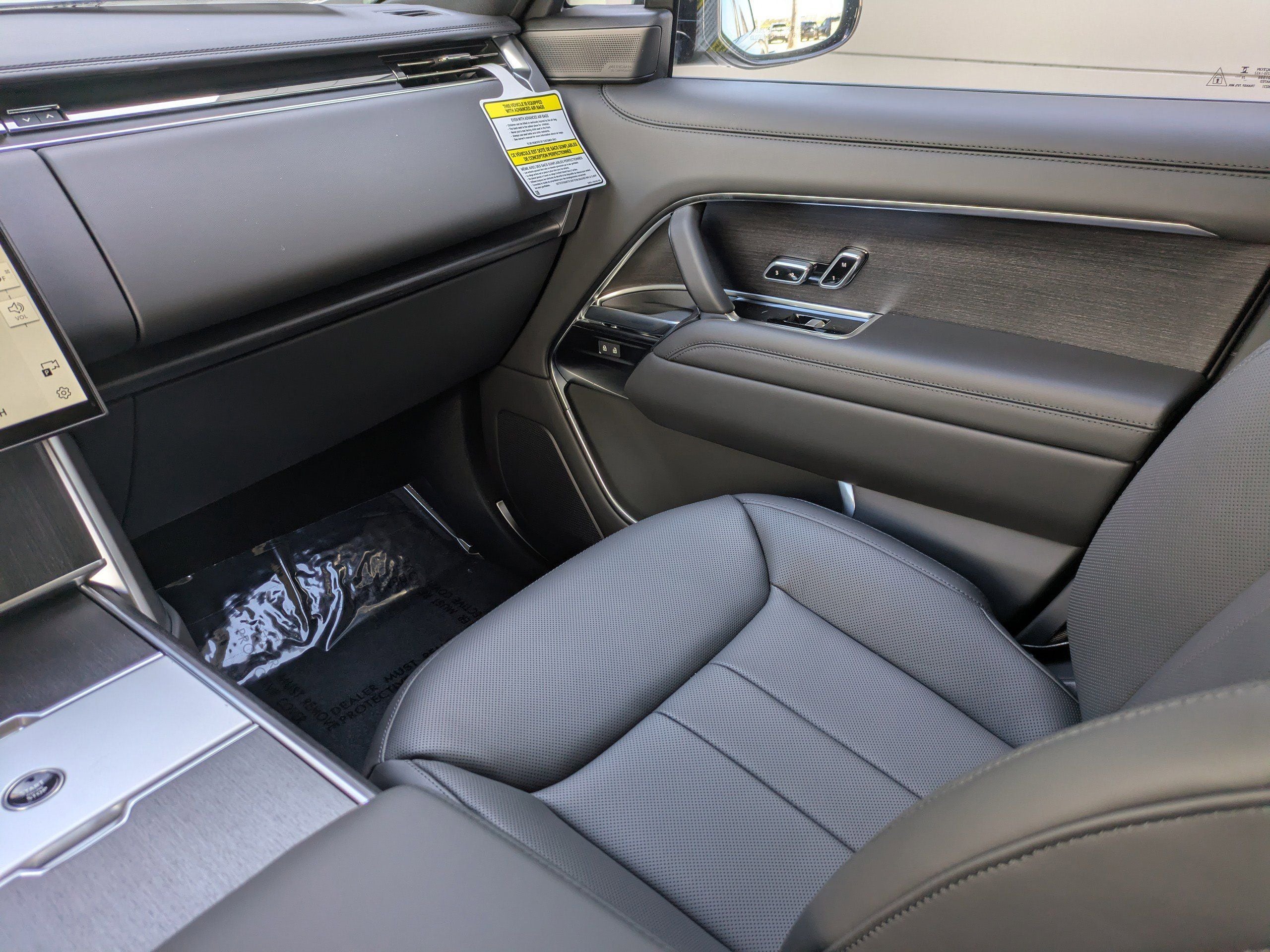 2026 Land Rover Range Rover SE