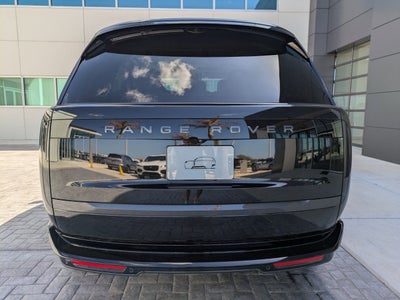 2026 Land Rover Range Rover SE