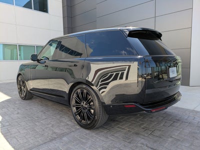 2026 Land Rover Range Rover SE