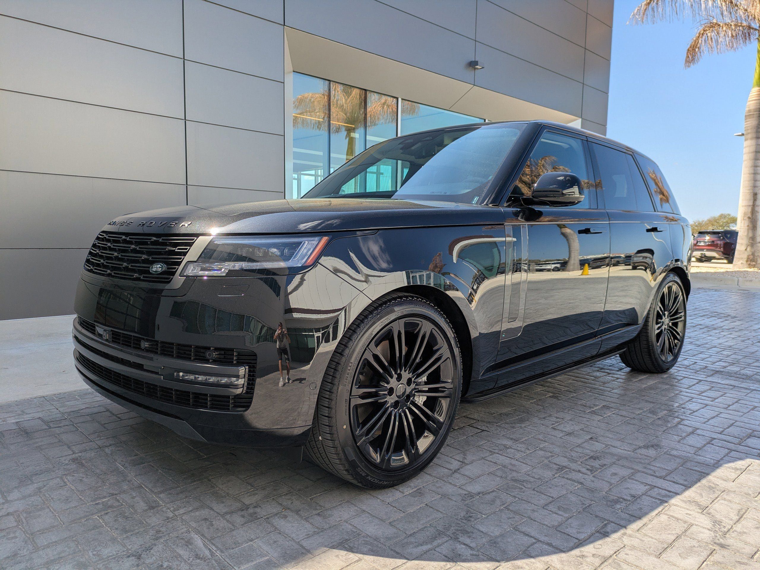 2026 Land Rover Range Rover SE