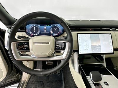 2025 Land Rover Range Rover SE
