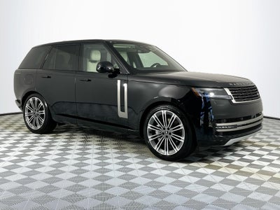 2025 Land Rover Range Rover SE