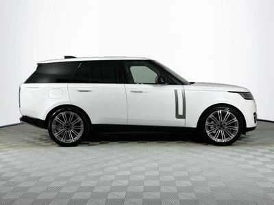 2026 Land Rover Range Rover SE