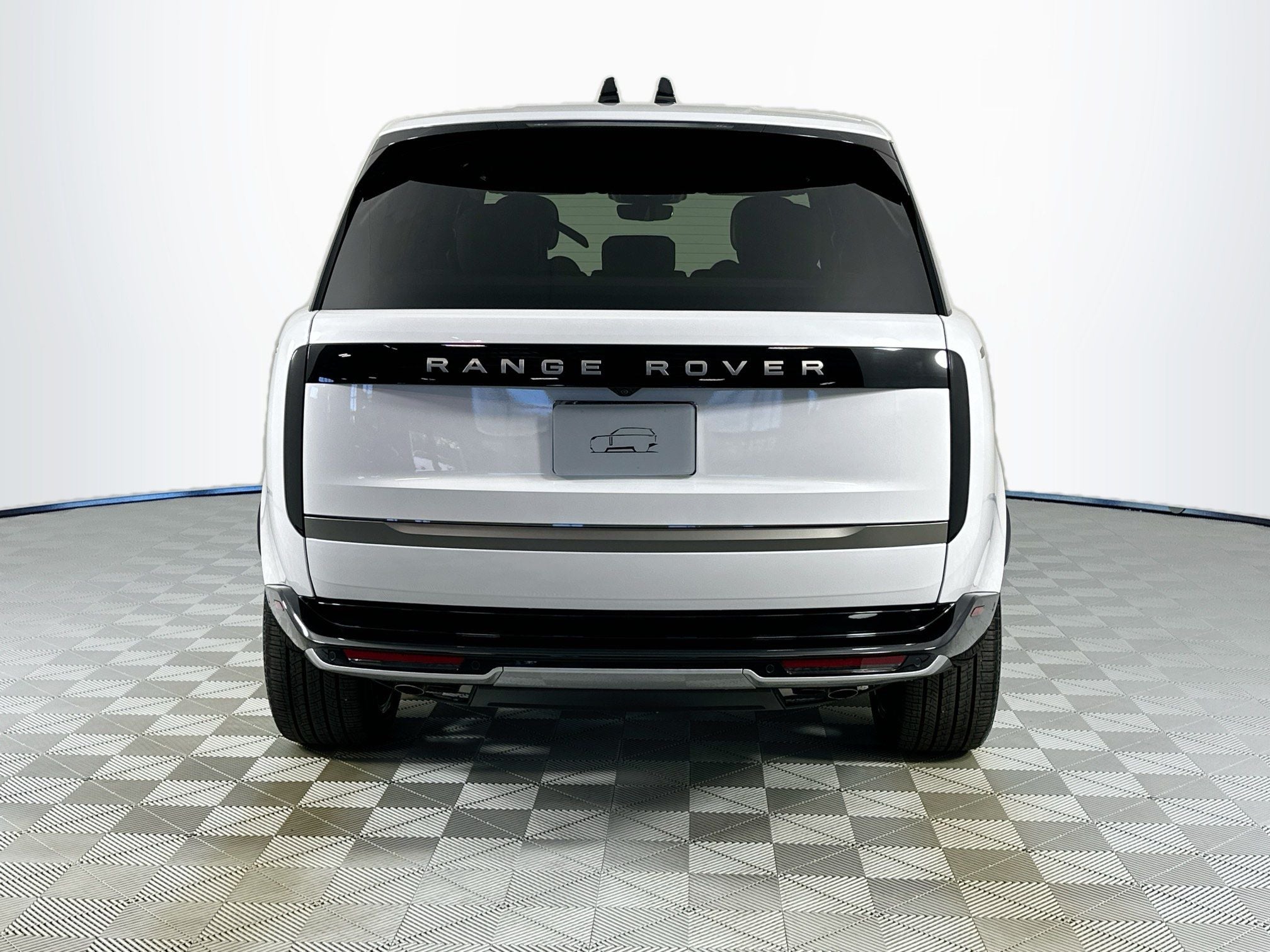2026 Land Rover Range Rover SE