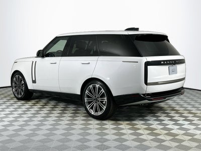 2026 Land Rover Range Rover SE