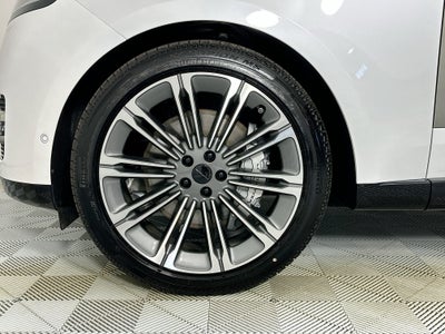 2026 Land Rover Range Rover SE