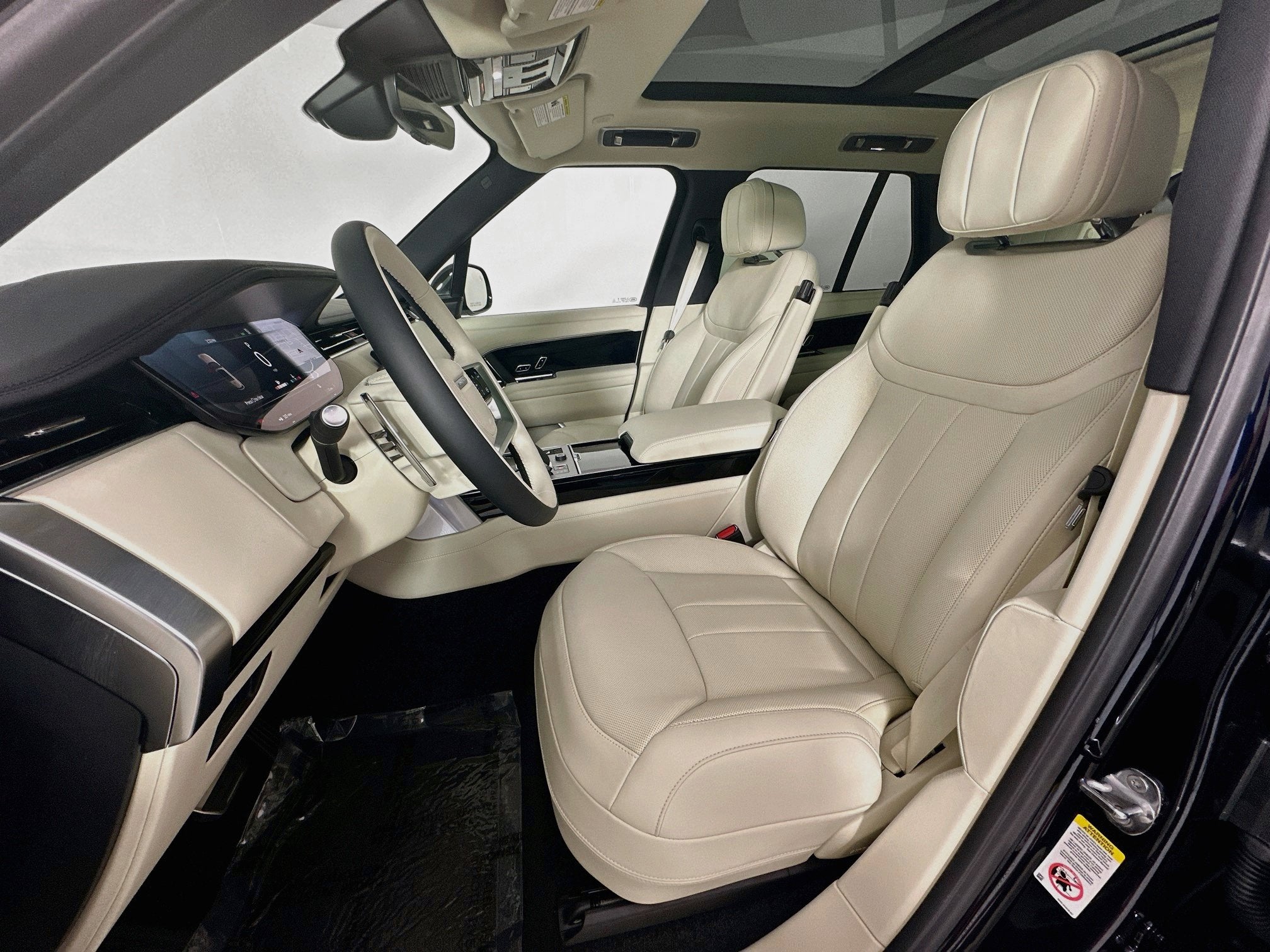 2027 Land Rover Range Rover SE